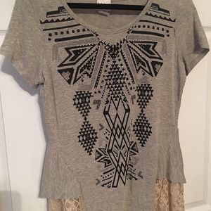 Daytrip brand top with lace accent - Large